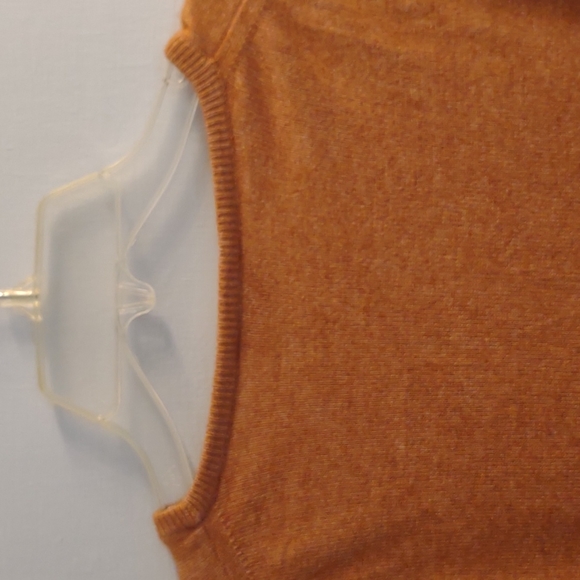 Ladies Cashmere Sweater - Picture 5 of 9
